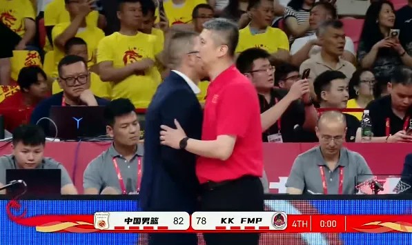 开云体育app-中国男篮热身赛：王俊杰18分14篮板，中国男篮82-78战胜FMP