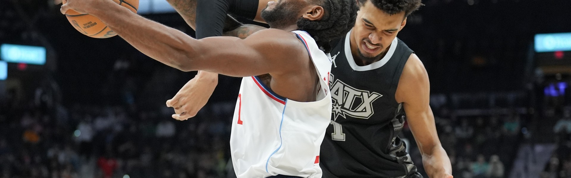 KAIYUN-历任DPOY当赛季三分命中榜：小卡129球第一 文班亚马122球第二